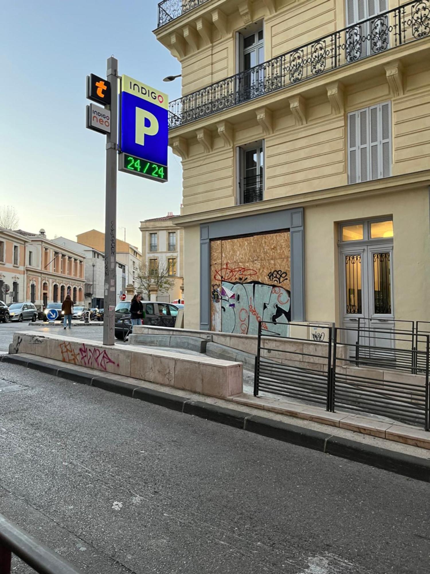 Le Phoceen Appartement Terrasse Plein Centre Marseille Luaran gambar